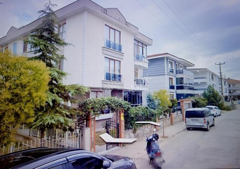 ""gazi Emlak""atakent-marmaragaz Arkası 3+1 Arakat 12 Yıl 130 M — fotoğraf 2