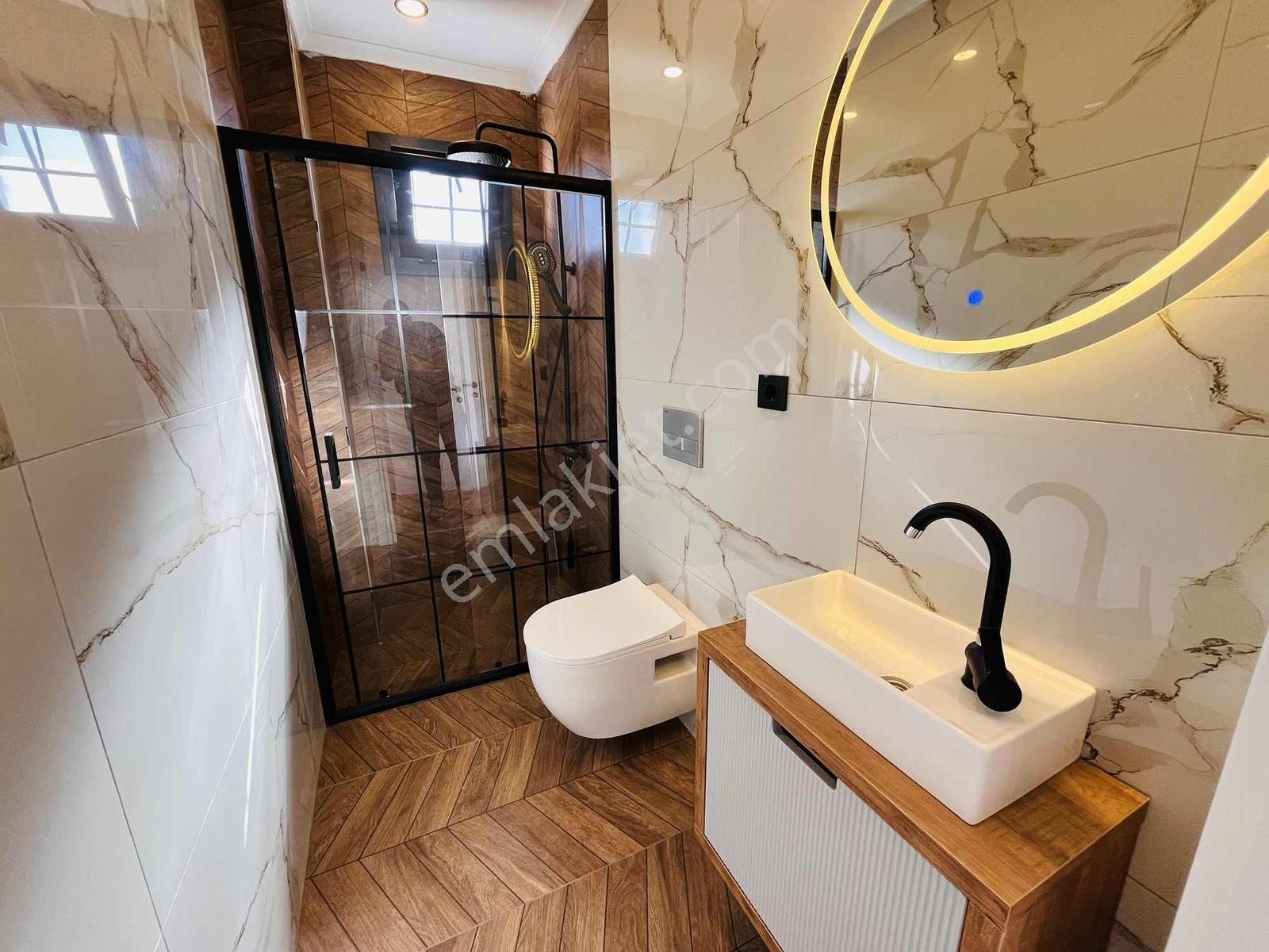 Re/max Kıyı Dan Satılık Havuzlu Müstakil Alt Yapılı Villa — fotoğraf 23