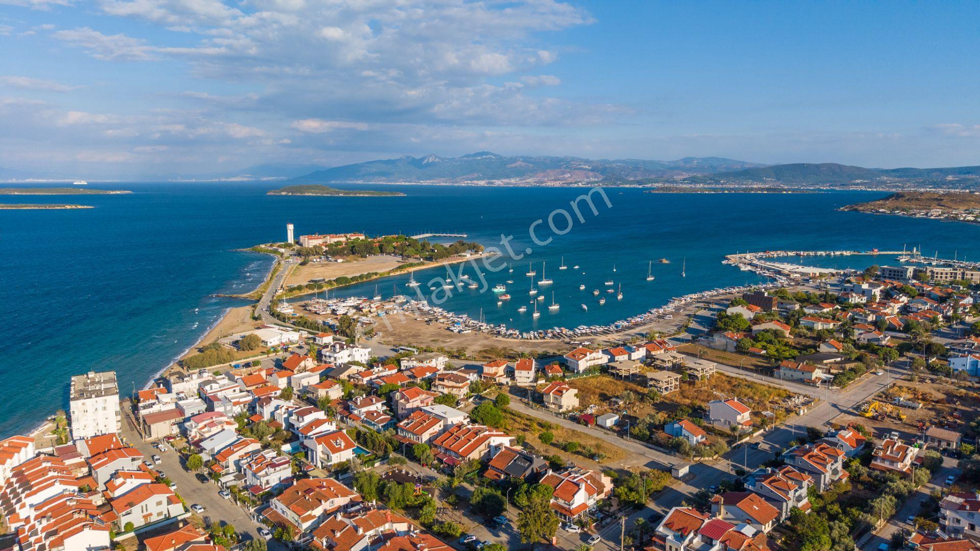 Urla Çeşmealtında Denize 200 Metre Satılık Bahçeli 5+1 Villa — fotoğraf 33