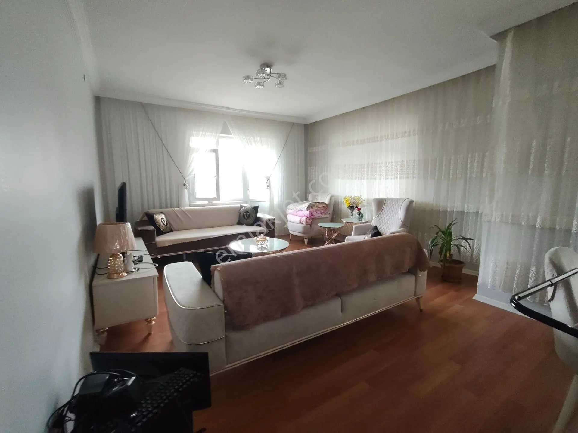 Yılmaz Gayrimenkul'den Osmanlı Mahallesi Bulvar Cepheli Kupon 3+1 Daire — fotoğraf 9