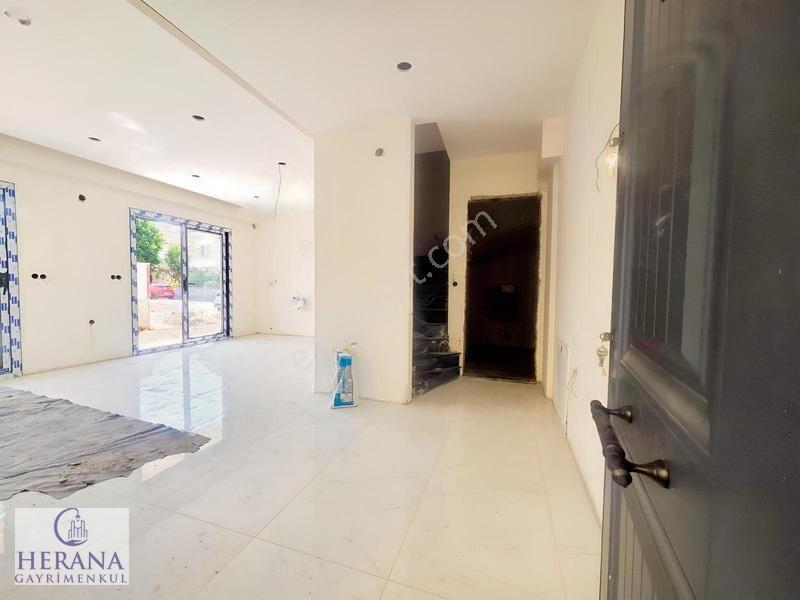 Denize 1km Mesafede Daire Fiyatına Tripleks 3+1 Villa — fotoğraf 7