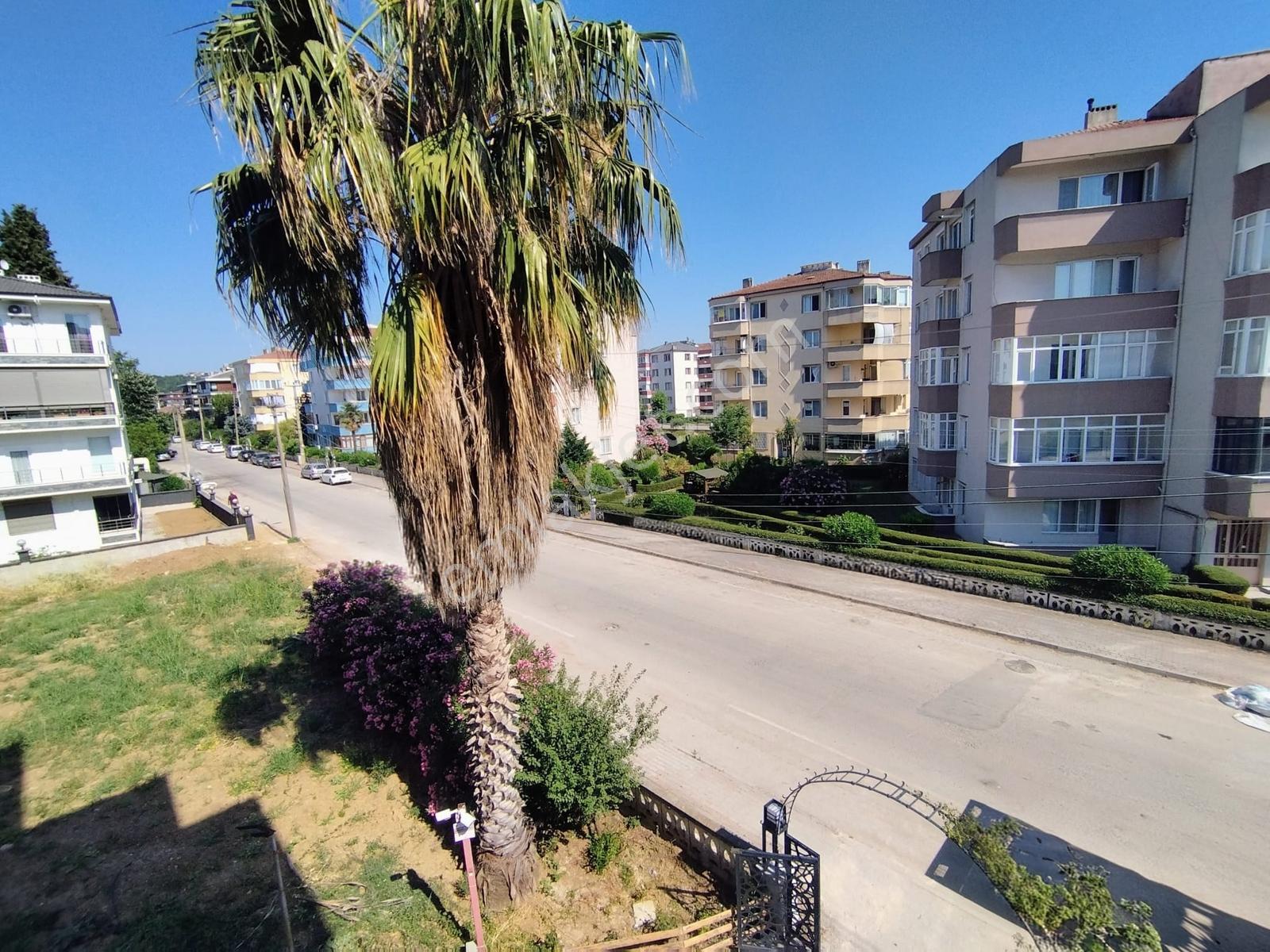 Turyap'tan;çiftlikköy Sitelerde,içi Yenilenmiş,2+1 Ara Kat Daire — fotoğraf 6