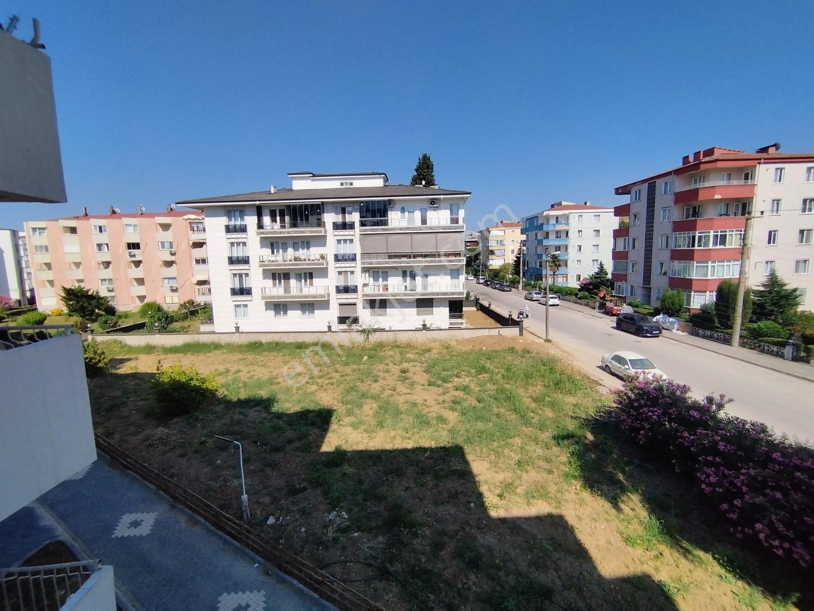Turyap'tan;çiftlikköy Sitelerde,içi Yenilenmiş,2+1 Ara Kat Daire — fotoğraf 8
