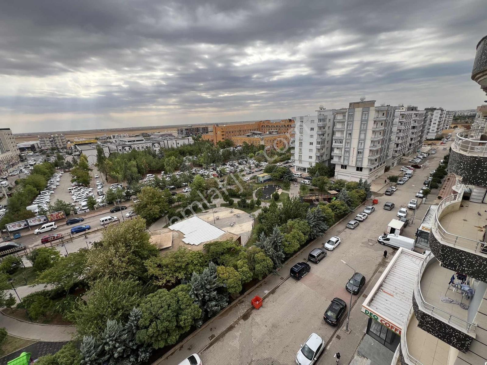 Gül Emlak'tan Hastane Ve Park Karşısında Satılık Uygun 3+1 Daire — fotoğraf 2
