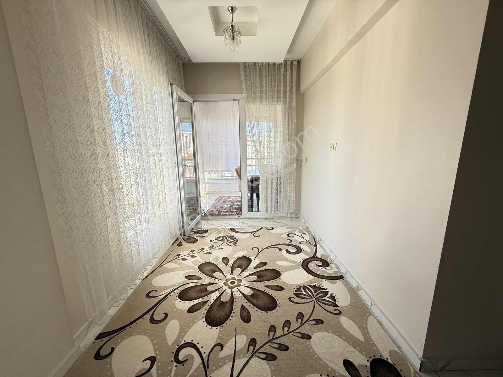 Mevlana Mah. 535 Kütle Parselin Aranan Dairesi Satışta !! — fotoğraf 6