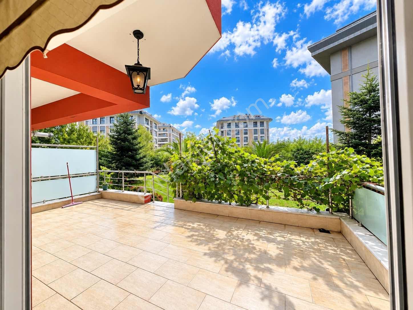 Çengelköy'de Villa Konforunda 220 M2 Keyifli Bahçe Dublexi — fotoğraf 16