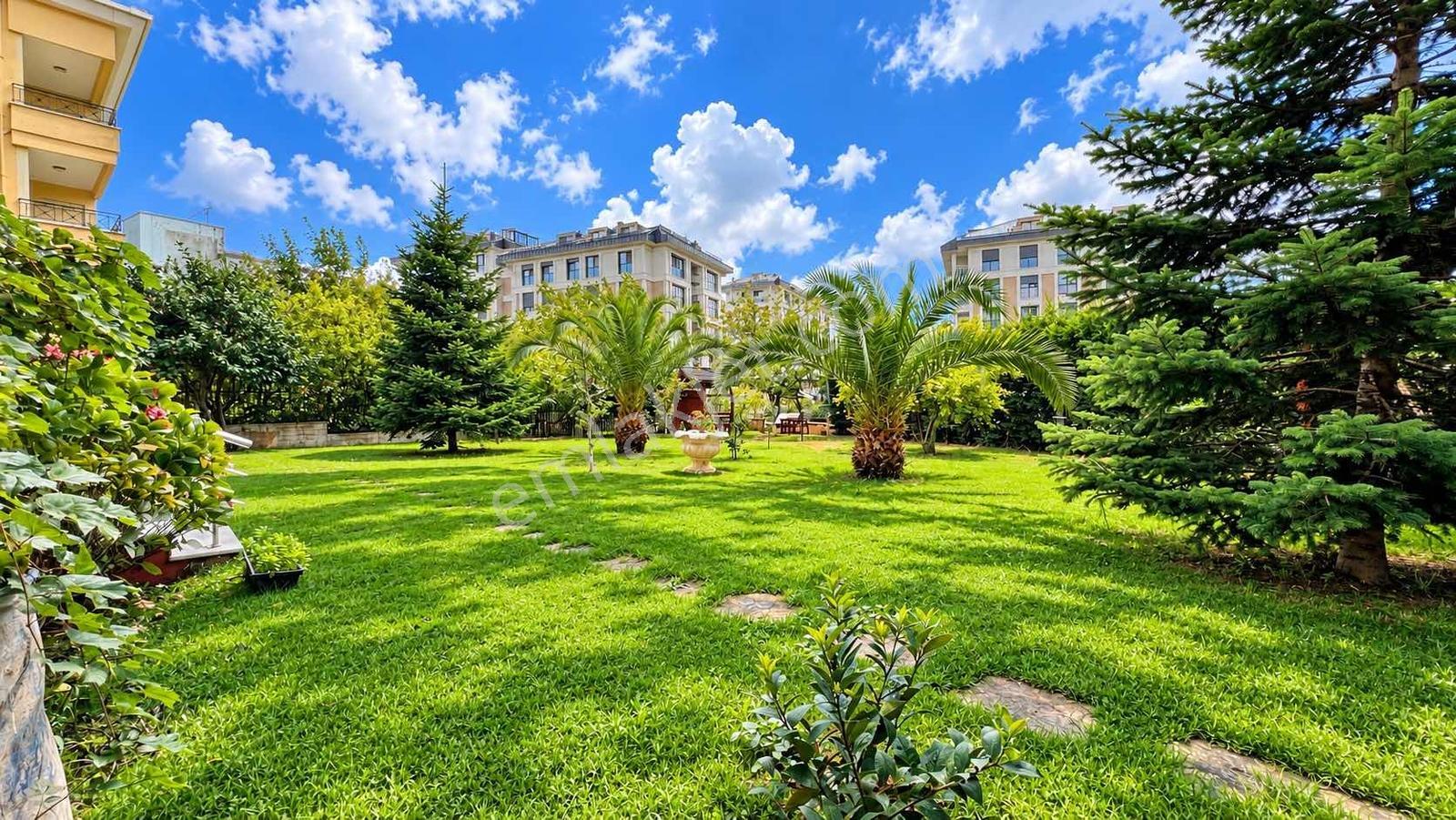 Çengelköy'de Villa Konforunda 220 M2 Keyifli Bahçe Dublexi — fotoğraf 22