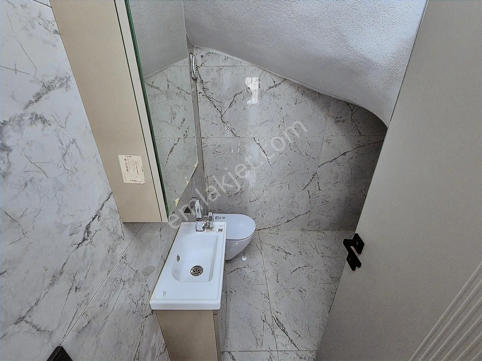 Artı Emlak'tan Güre'de Denize 150 M Satılık 3+1 Lüks Villa — fotoğraf 11