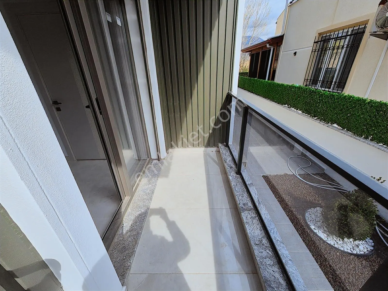 Artı Emlak'tan Güre'de Denize 150 M Satılık 3+1 Lüks Villa — fotoğraf 17