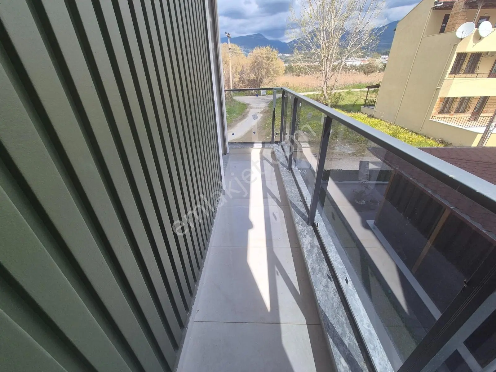 Artı Emlak'tan Güre'de Denize 150 M Satılık 3+1 Lüks Villa — fotoğraf 32
