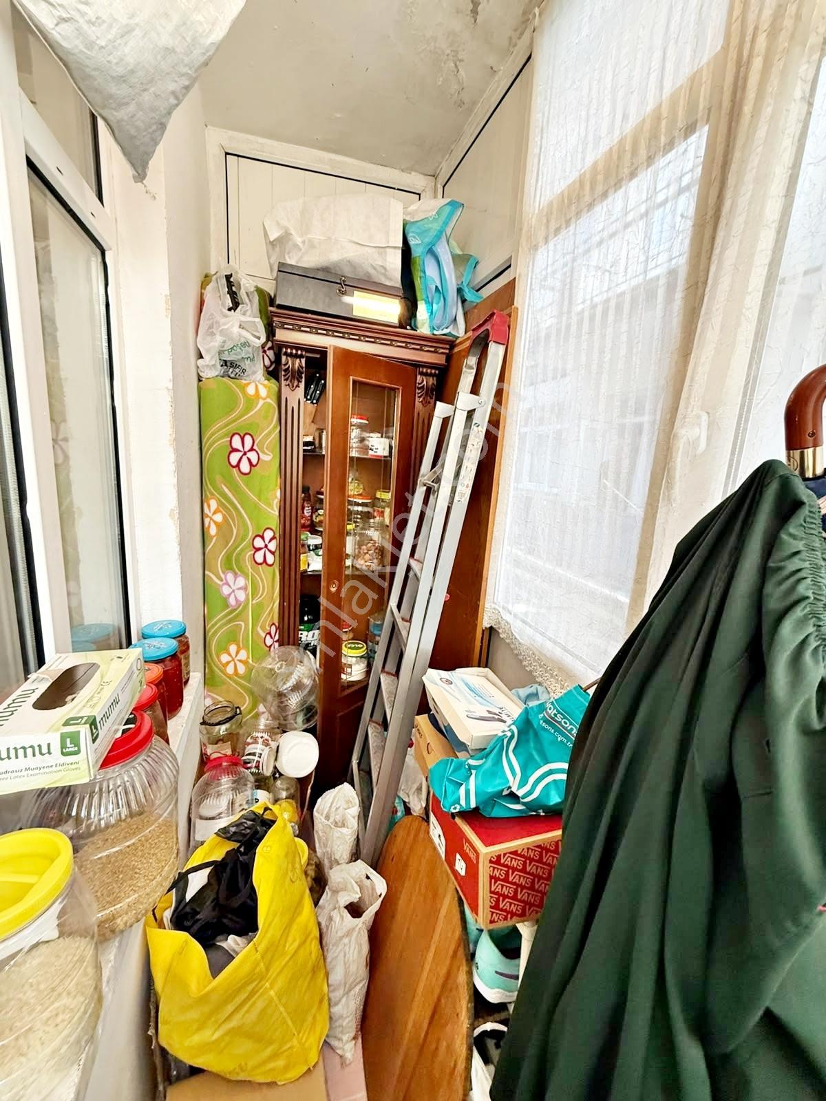 Veranka'dan Demetevler Lalegül'de Arakatta Acilsatılık 3+1 Daire — fotoğraf 34