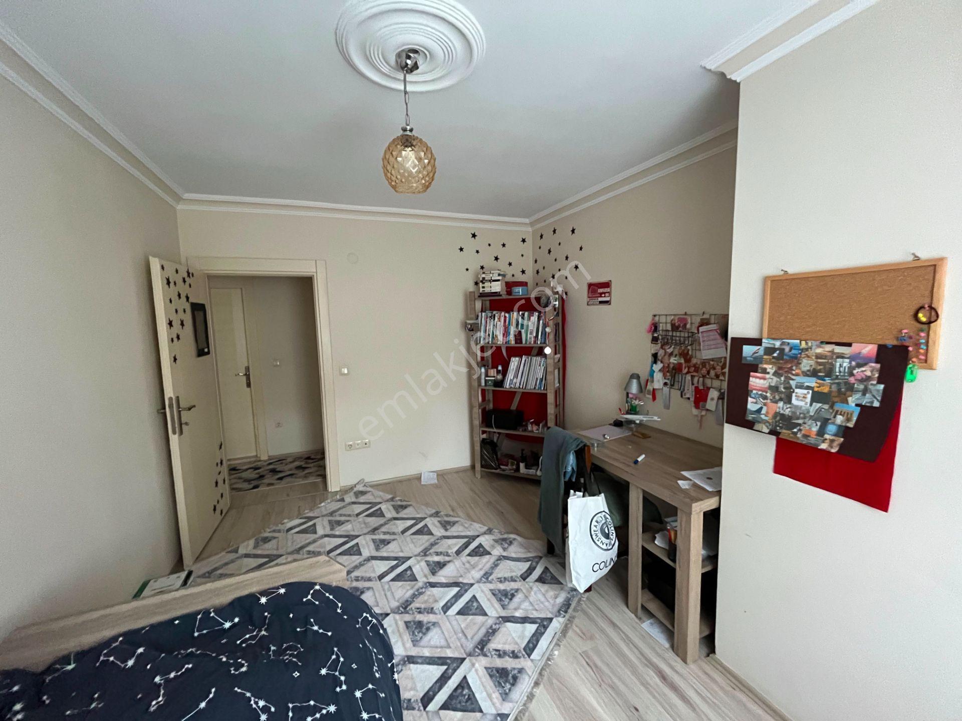 Tuğba Yörür'den Yeni Mahalle'de Satılık Daire — fotoğraf 3