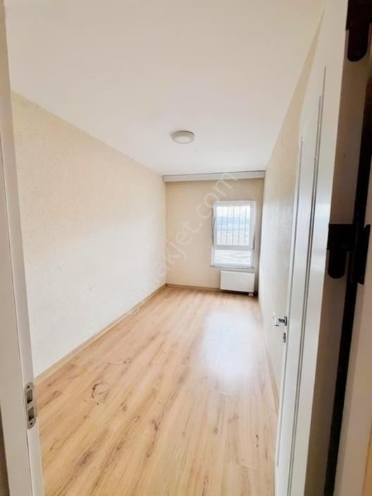 Dialog Piramitten Prestij Avlu Sitesinde Satılık 3+1 Daire — fotoğraf 12