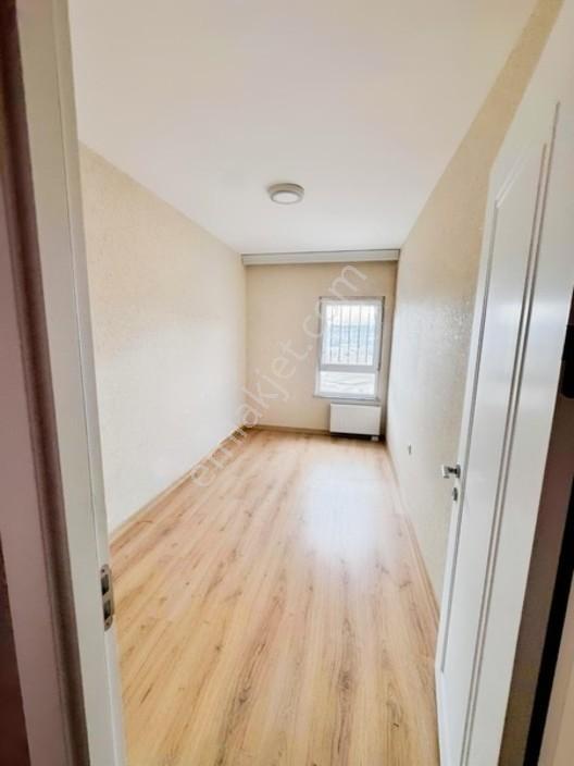 Dialog Piramitten Prestij Avlu Sitesinde Satılık 3+1 Daire — fotoğraf 13