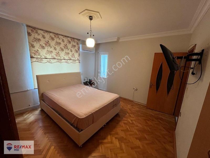 Remax Mid 'den -bahçelievlerde 3+1 Yüksek Girişi Satılık Daire — fotoğraf 17