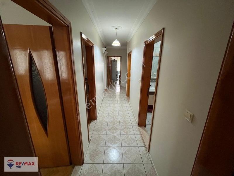 Remax Mid 'den -bahçelievlerde 3+1 Yüksek Girişi Satılık Daire — fotoğraf 22