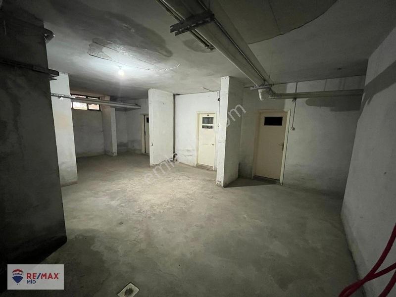 Remax Mid 'den -bahçelievlerde 3+1 Yüksek Girişi Satılık Daire — fotoğraf 25