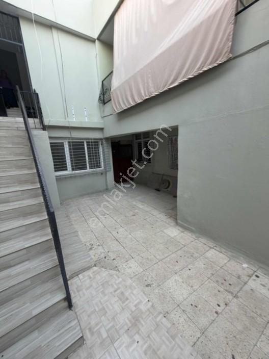 İsmetpaşada Ana Caddeye Yakın 4 Daireli Yatırımlık Müstakil Ev — fotoğraf 12