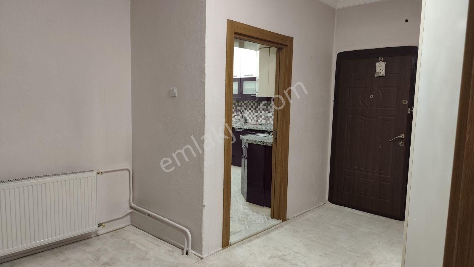 Selçuklu Nüfus Müdürlüğü Yakını Geniş 3+1 Bakımlı Daire — fotoğraf 13