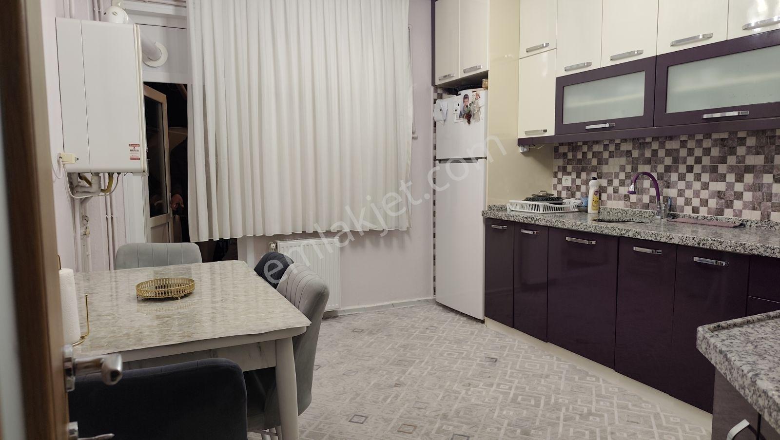 Selçuklu Nüfus Müdürlüğü Yakını Geniş 3+1 Bakımlı Daire — fotoğraf 15