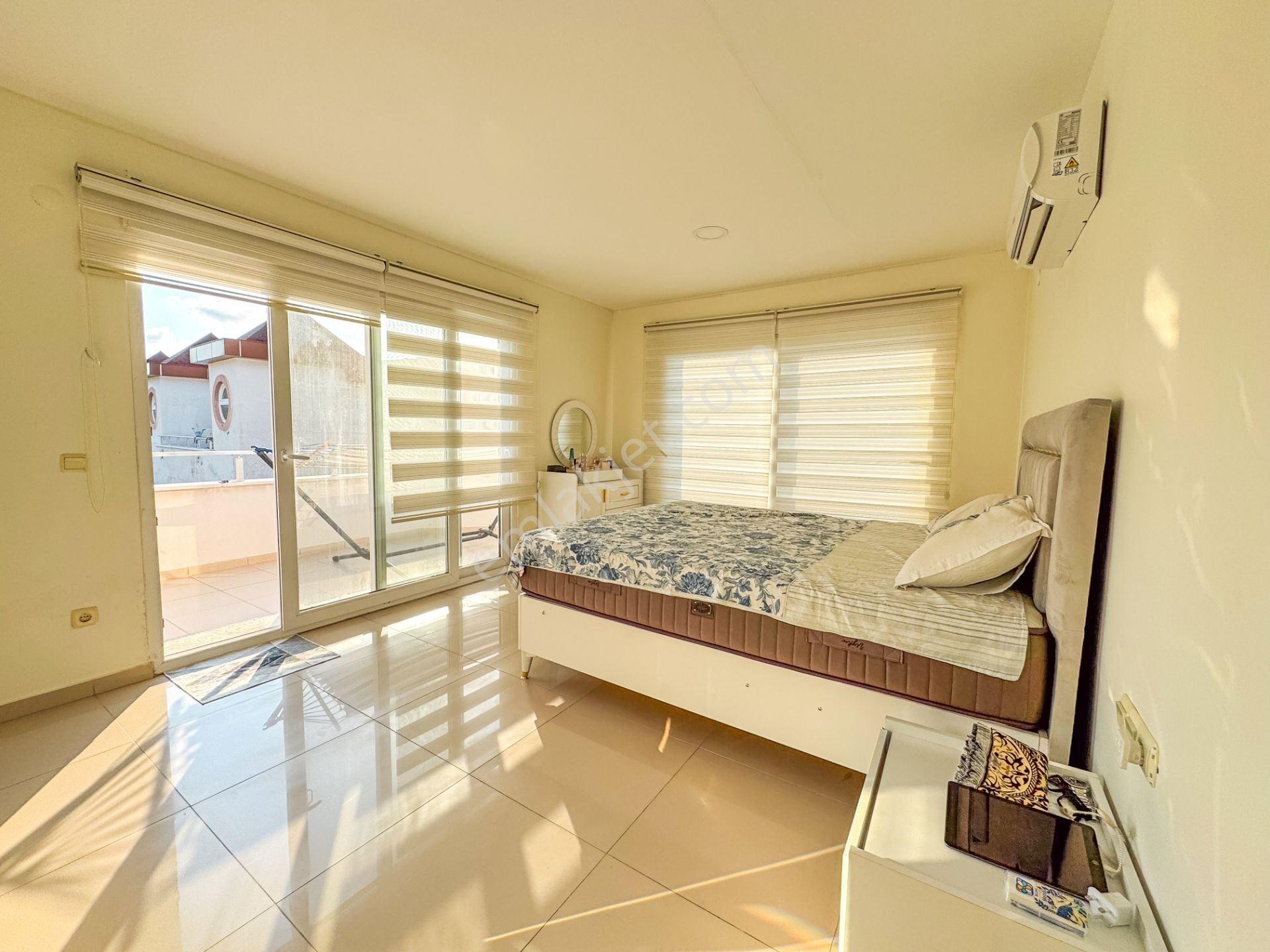Alanya Kestel Satılık 3+1 Lüks Eşyalı Dubleks Daire — fotoğraf 19