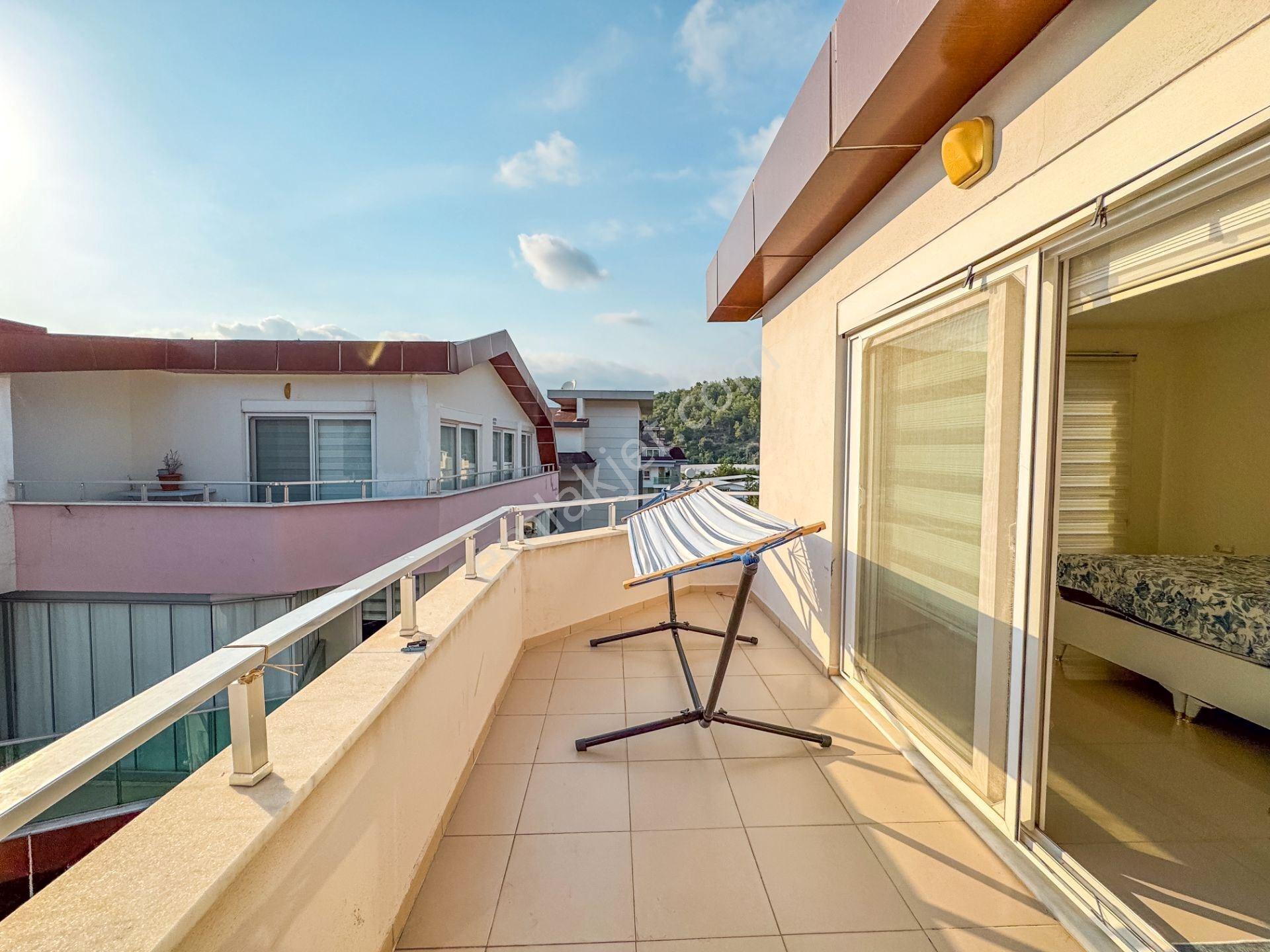 Alanya Kestel Satılık 3+1 Lüks Eşyalı Dubleks Daire — fotoğraf 22