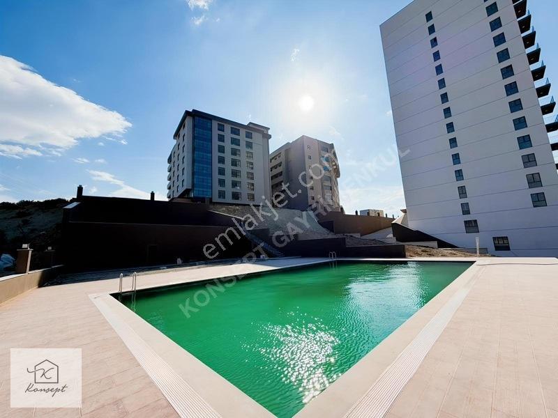 Konsept'den Şehir Merkezinde Açık Havuzlu Lüks Satılık 1+1 Daire — fotoğraf 2