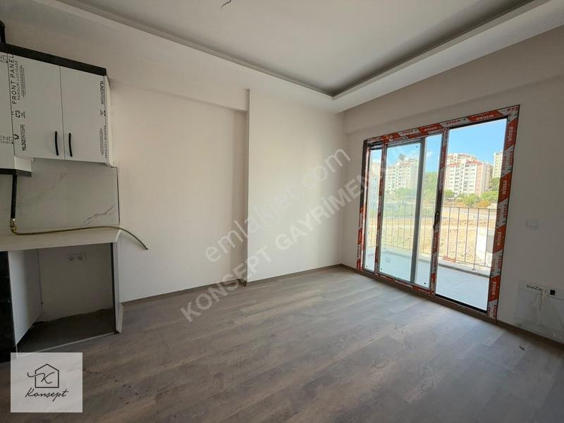 Konsept'den Şehir Merkezinde Açık Havuzlu Lüks Satılık 1+1 Daire — fotoğraf 16