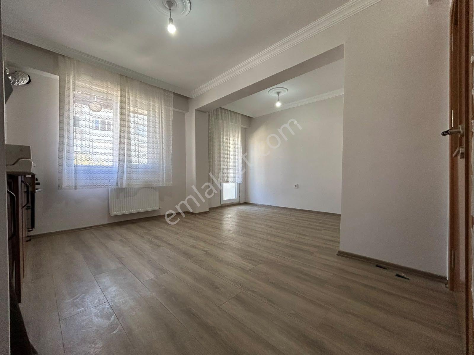 Sadece Yükselden Müstakil Tadında Doğalgazlı Ön Cephe 2+1 Daire — fotoğraf 9