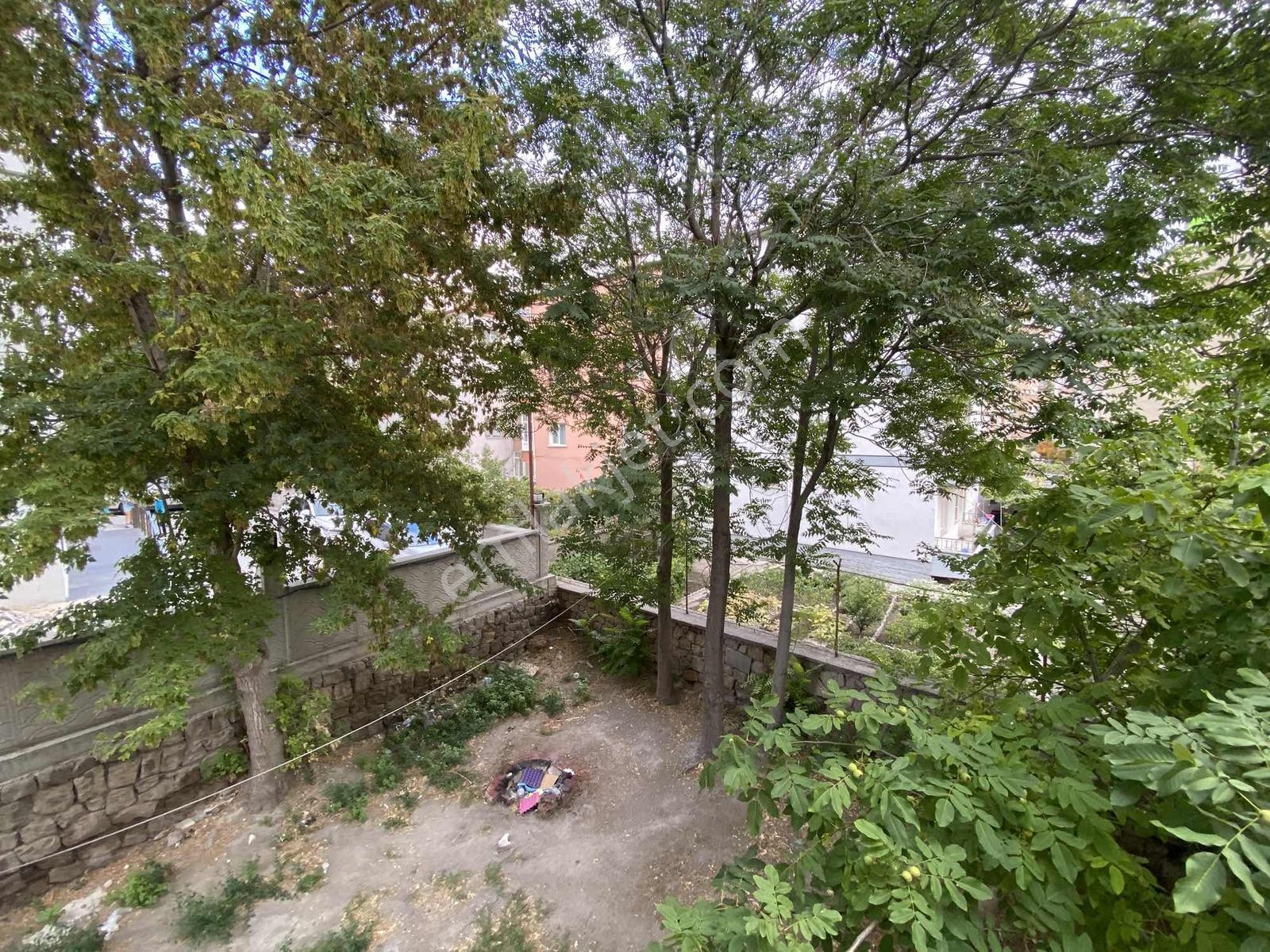 Cm Emlak Selçuk Mah. Eski Salı Pazarı Civ. Arakat 2+1 Daire — fotoğraf 14