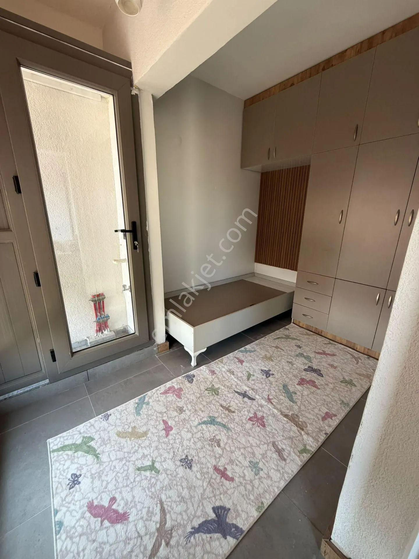 Tetik Emlak’tan Sümer Mahallesi’nde Eşyalı 2+1 Satılık Daire — fotoğraf 6