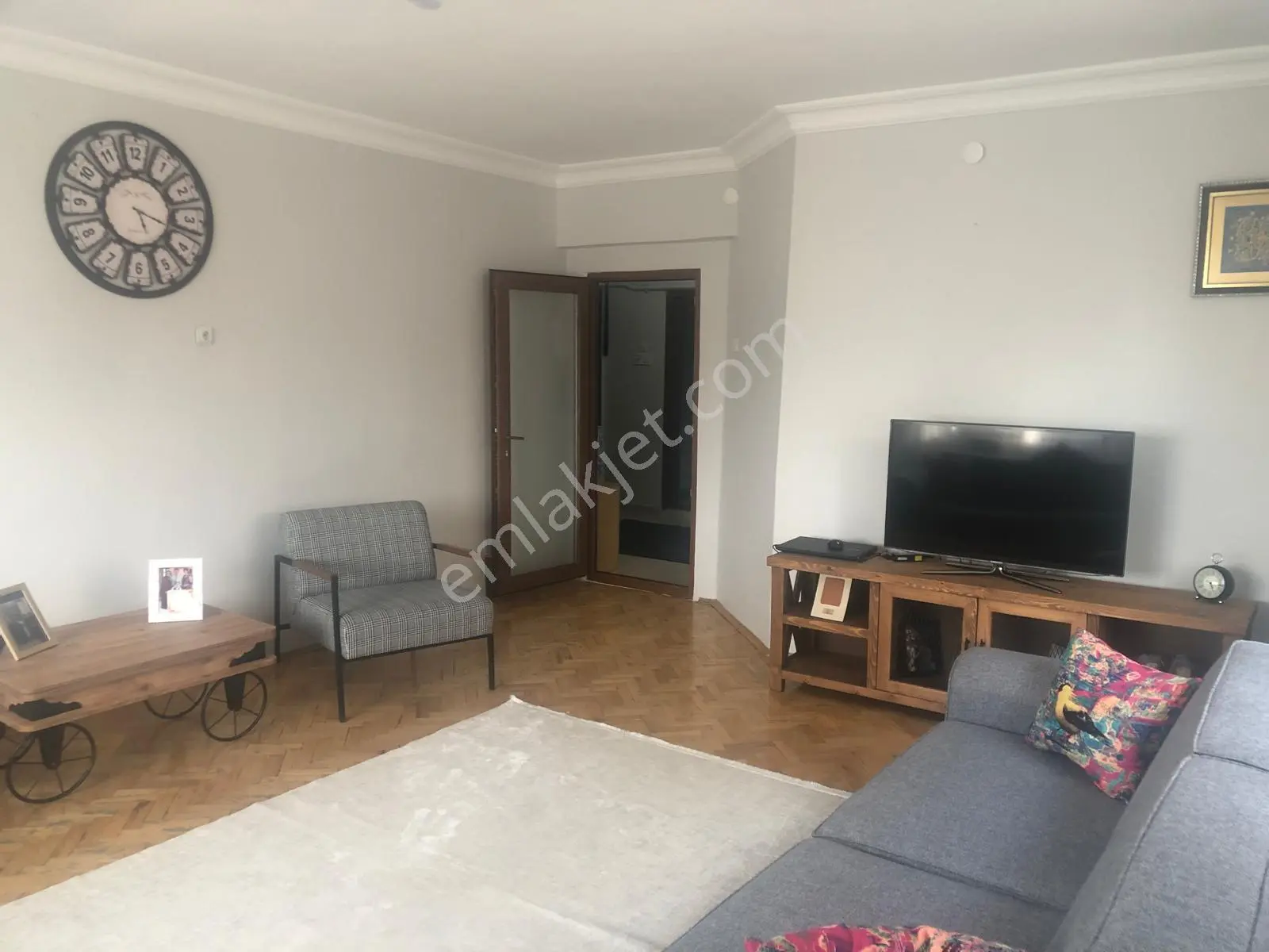 C.k'danşehir Merkezinde Millet Bahçesi Yanında 3+1 Satılık Daire — fotoğraf 3