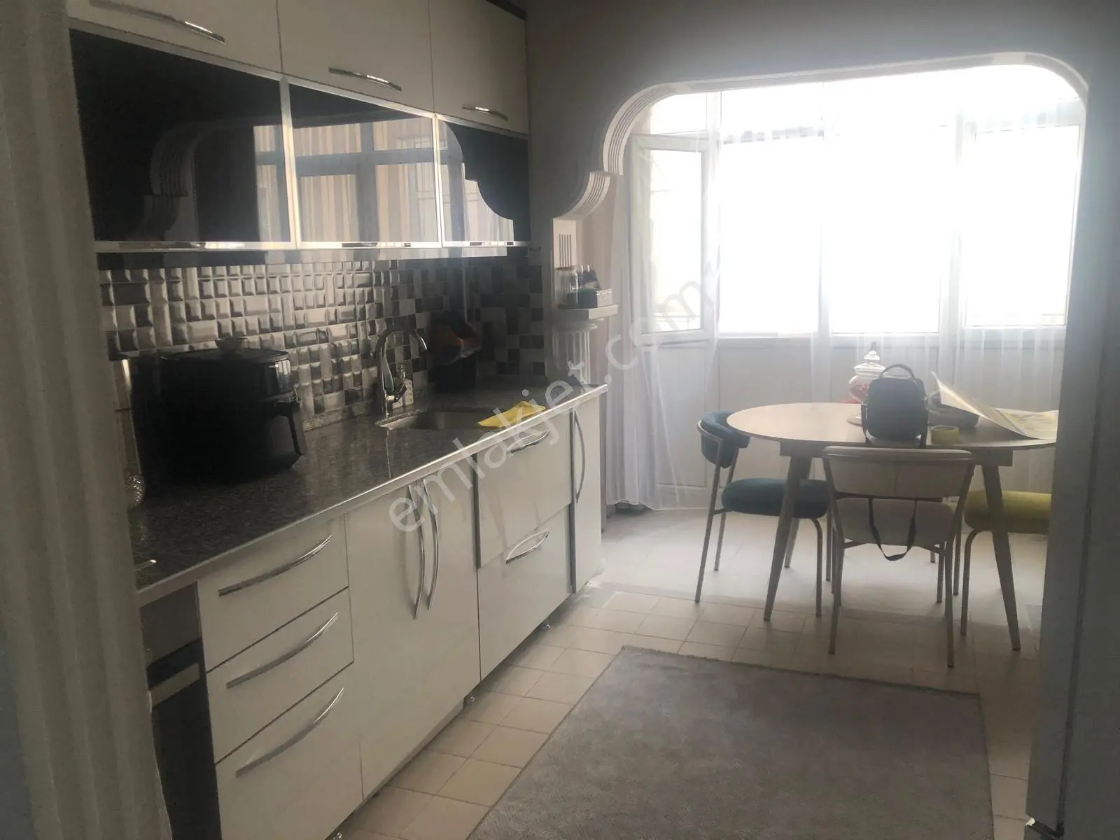 C.k'danşehir Merkezinde Millet Bahçesi Yanında 3+1 Satılık Daire — fotoğraf 12