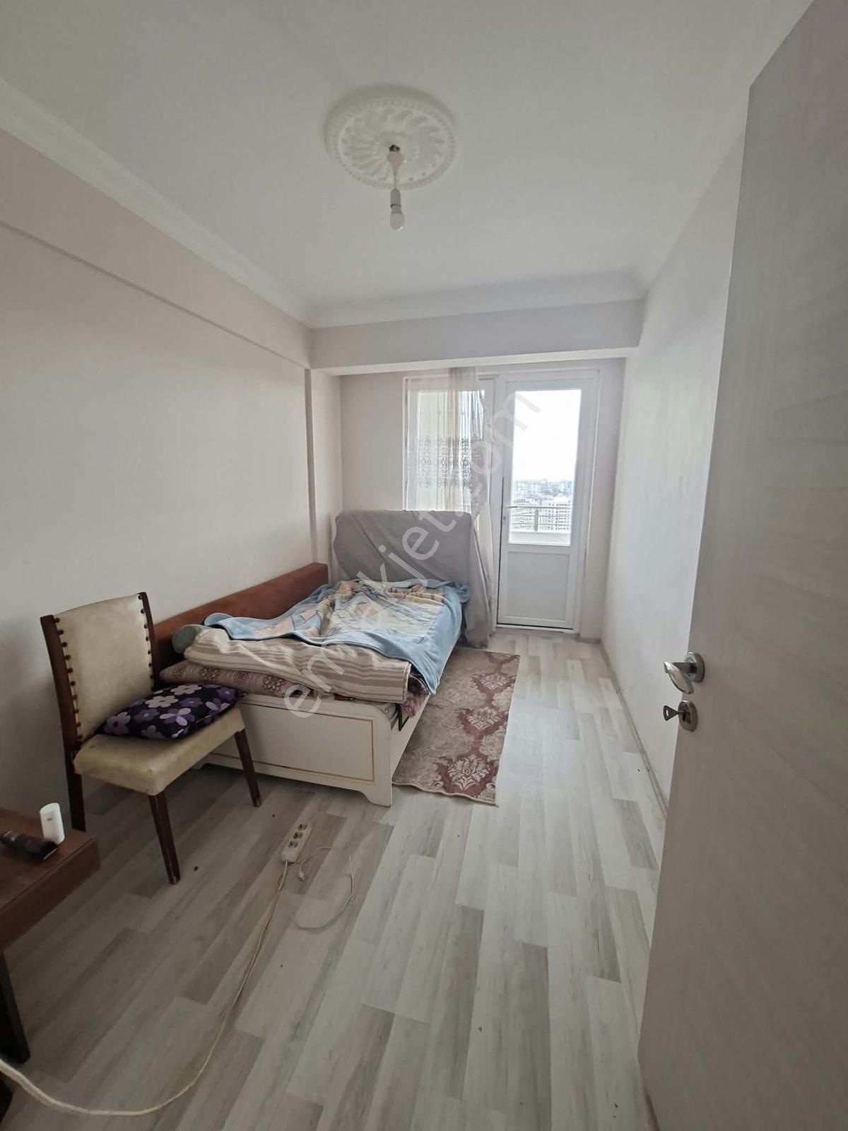 Değişim Emlak'tan Tosya Yolu Kaan Sitesinde Satılık 2+1 Daire — fotoğraf 15