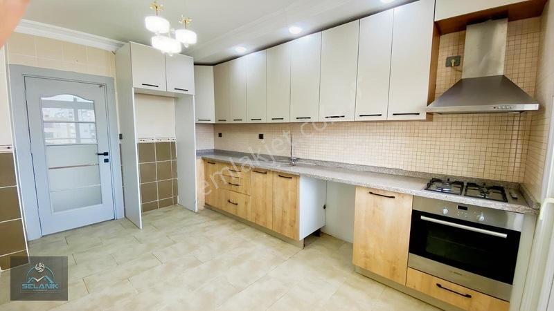Belediye Evleri Mah. Satılık 3+1 Daire Extralı Cazip Daire — fotoğraf 2