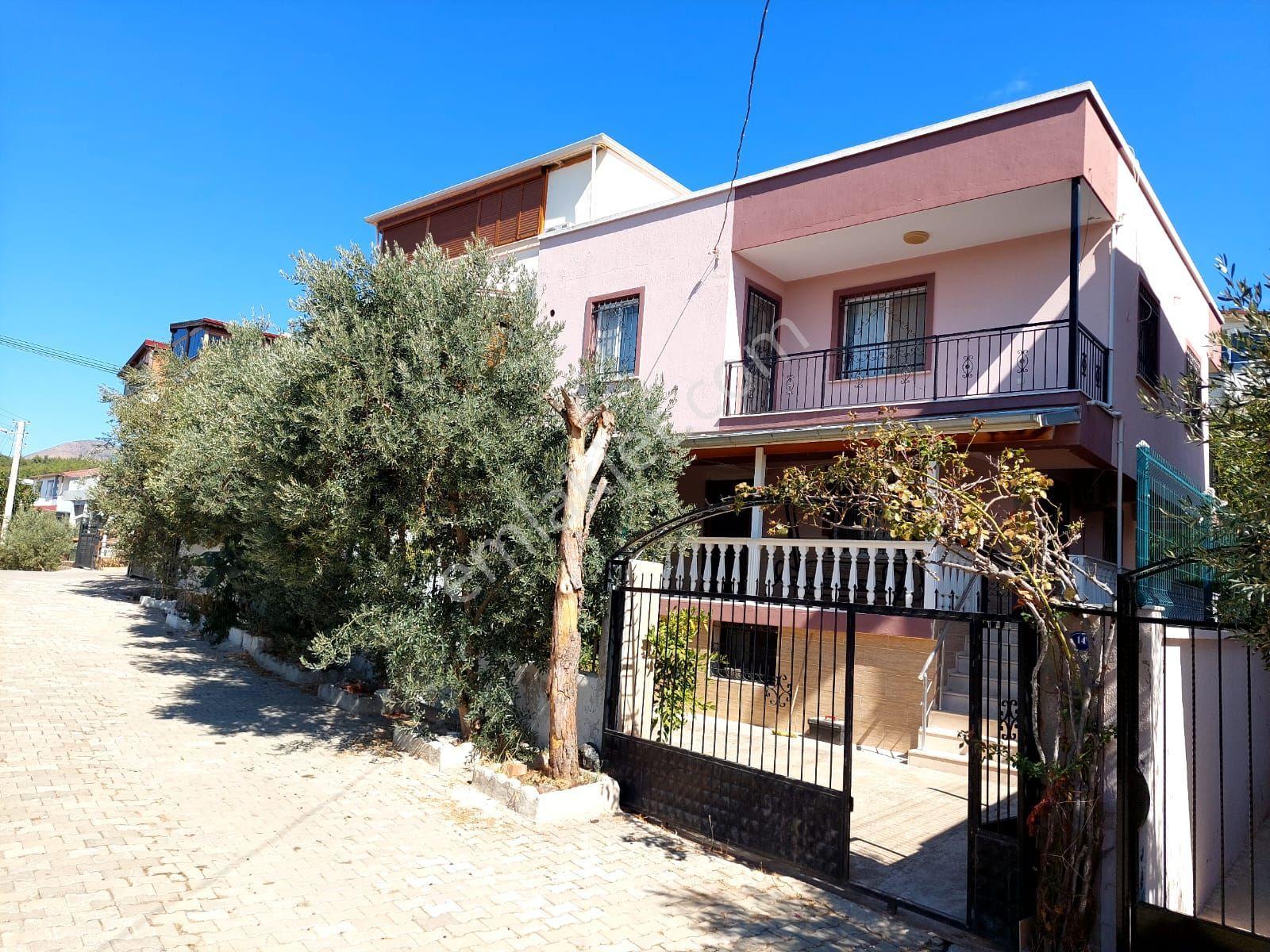 İzmir Seferihisar Ürkmez De Satılık 2 Adet Daire — fotoğraf 4