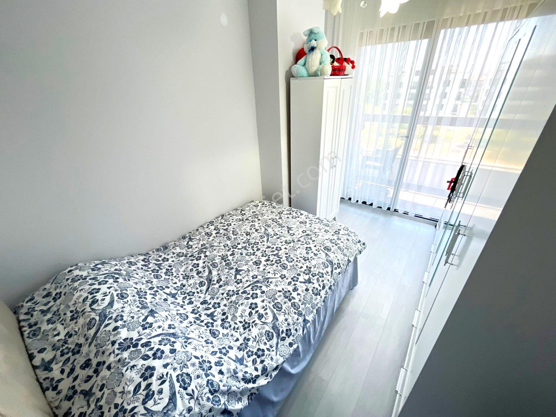 Aygül'den Akçay'da Asansörlü Cam Balkonlu Önü Açık Denize Yakın Açık Mutfaklı 1+1 Satılık Daire — fotoğraf 20