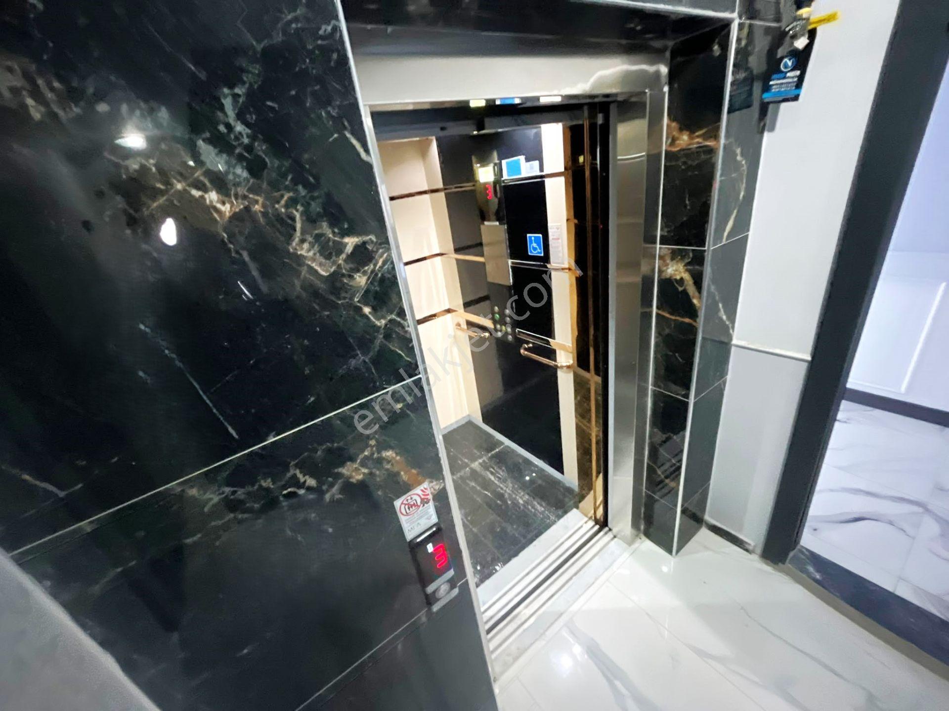 Aygül'den Akçay'da Asansörlü Cam Balkonlu Önü Açık Denize Yakın Açık Mutfaklı 1+1 Satılık Daire — fotoğraf 35