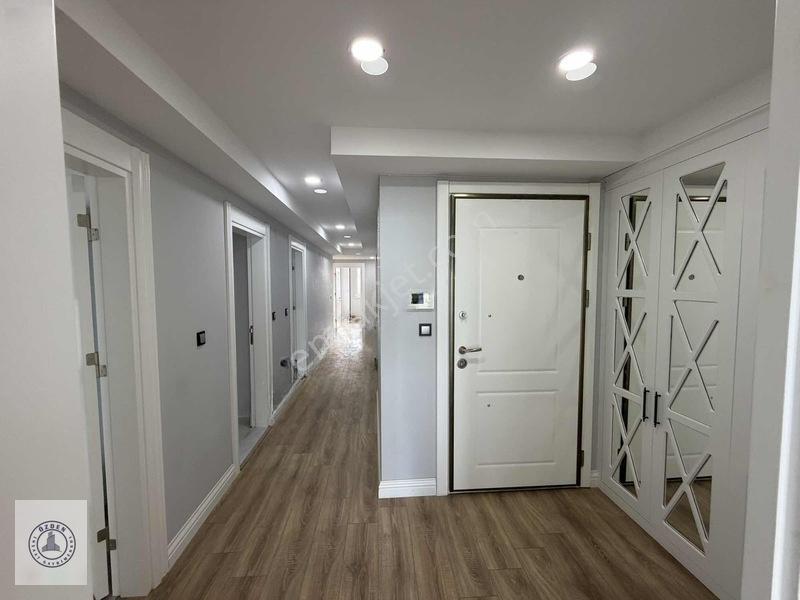 Özden Gayrimenkul'den Safir Sitesinde 3+1 Satılık Daire — fotoğraf 15
