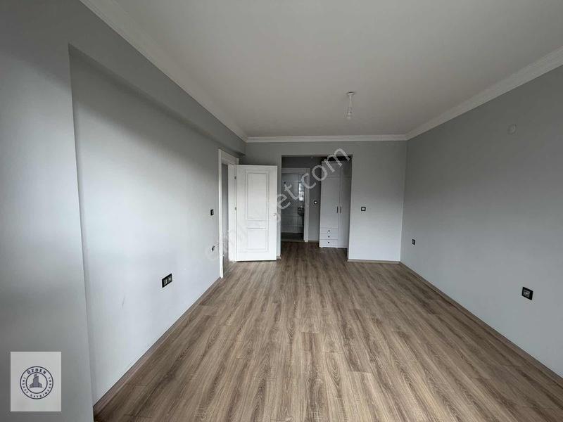 Özden Gayrimenkul'den Safir Sitesinde 3+1 Satılık Daire — fotoğraf 23