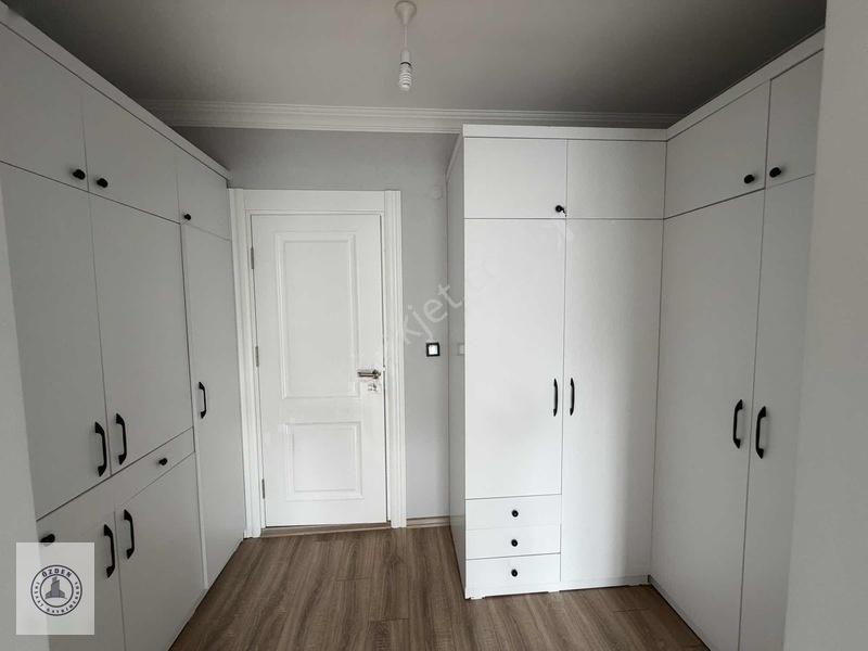 Özden Gayrimenkul'den Safir Sitesinde 3+1 Satılık Daire — fotoğraf 24