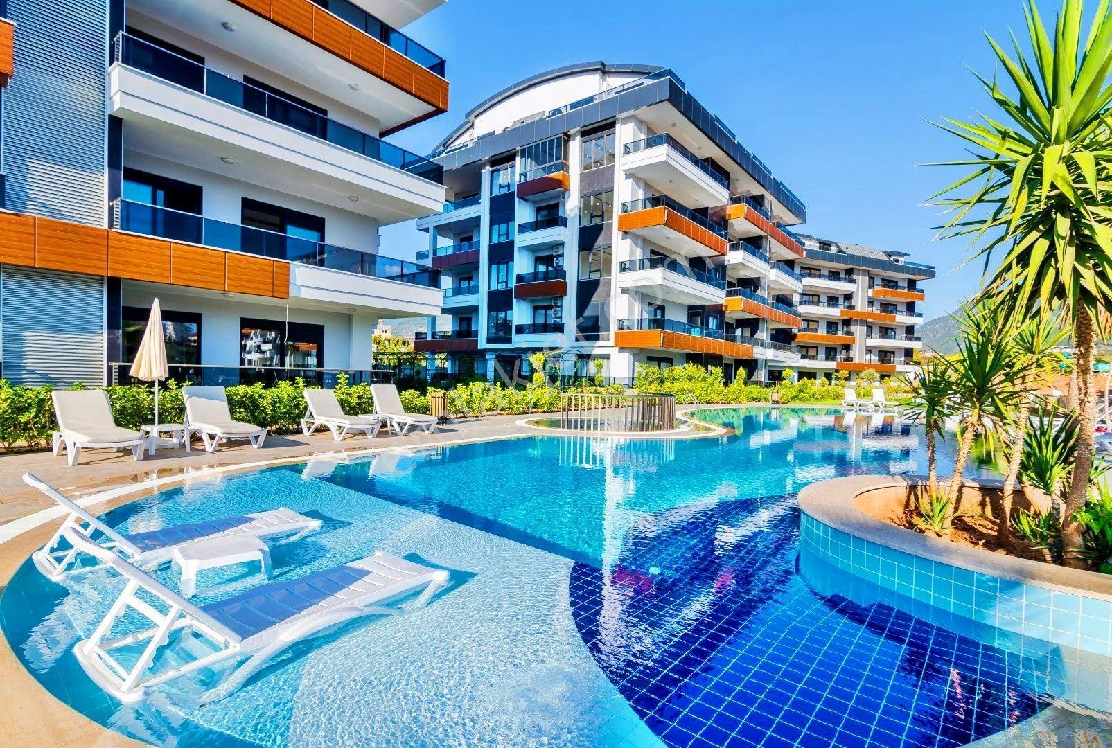 Alanya Oba’da Kale Ve Deniz Manzaralı 6+1 Lüks Dubleks — fotoğraf 6