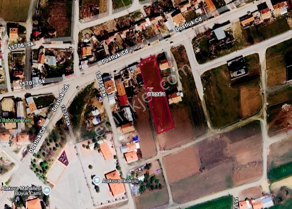 Meram Alakova'Da 2.211 M² Cadde Üzeri Satılık İmarlı Arsa