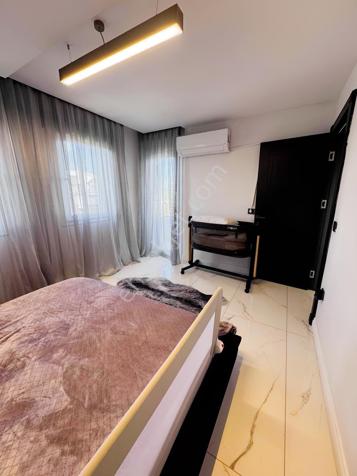 Mertegeden Urla Merkezde Satılık Daire — fotoğraf 25