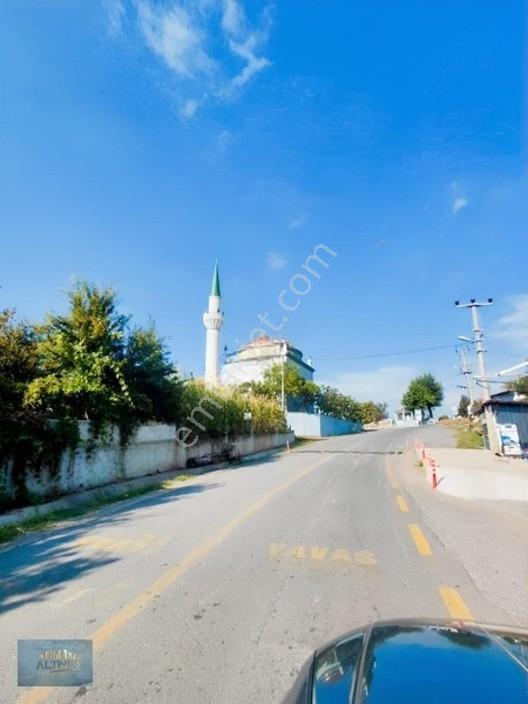 Güzlekte 1200 Mt2 Düz Manzaralı İmarlı Arsa