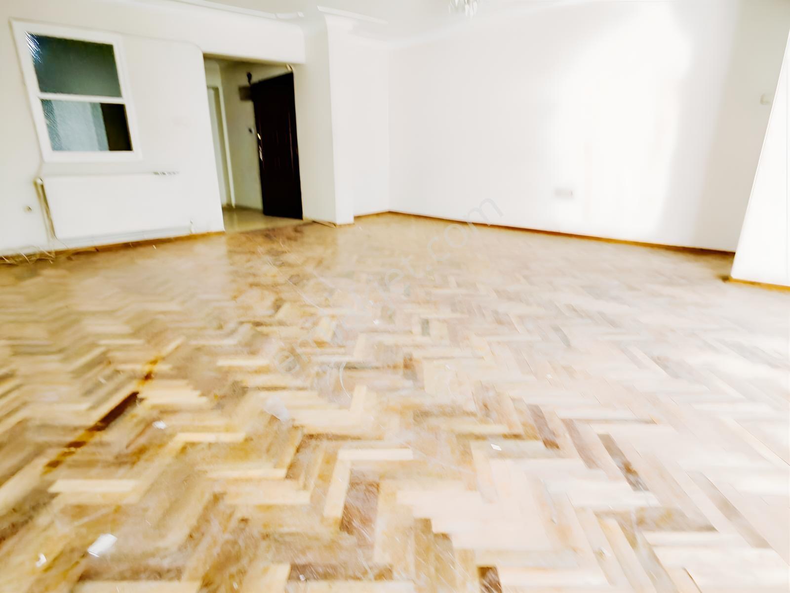 İnönü Caddesi Üzerinde | 130 M² | 3+1 | Satılık Daire — fotoğraf 7
