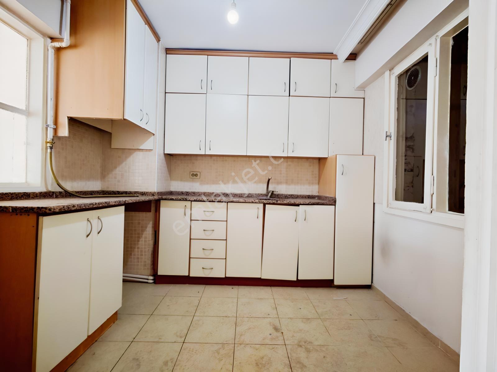İnönü Caddesi Üzerinde | 130 M² | 3+1 | Satılık Daire — fotoğraf 13
