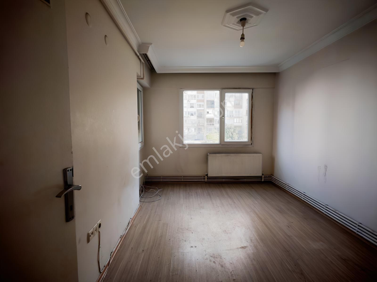 İnönü Caddesi Üzerinde | 130 M² | 3+1 | Satılık Daire — fotoğraf 32