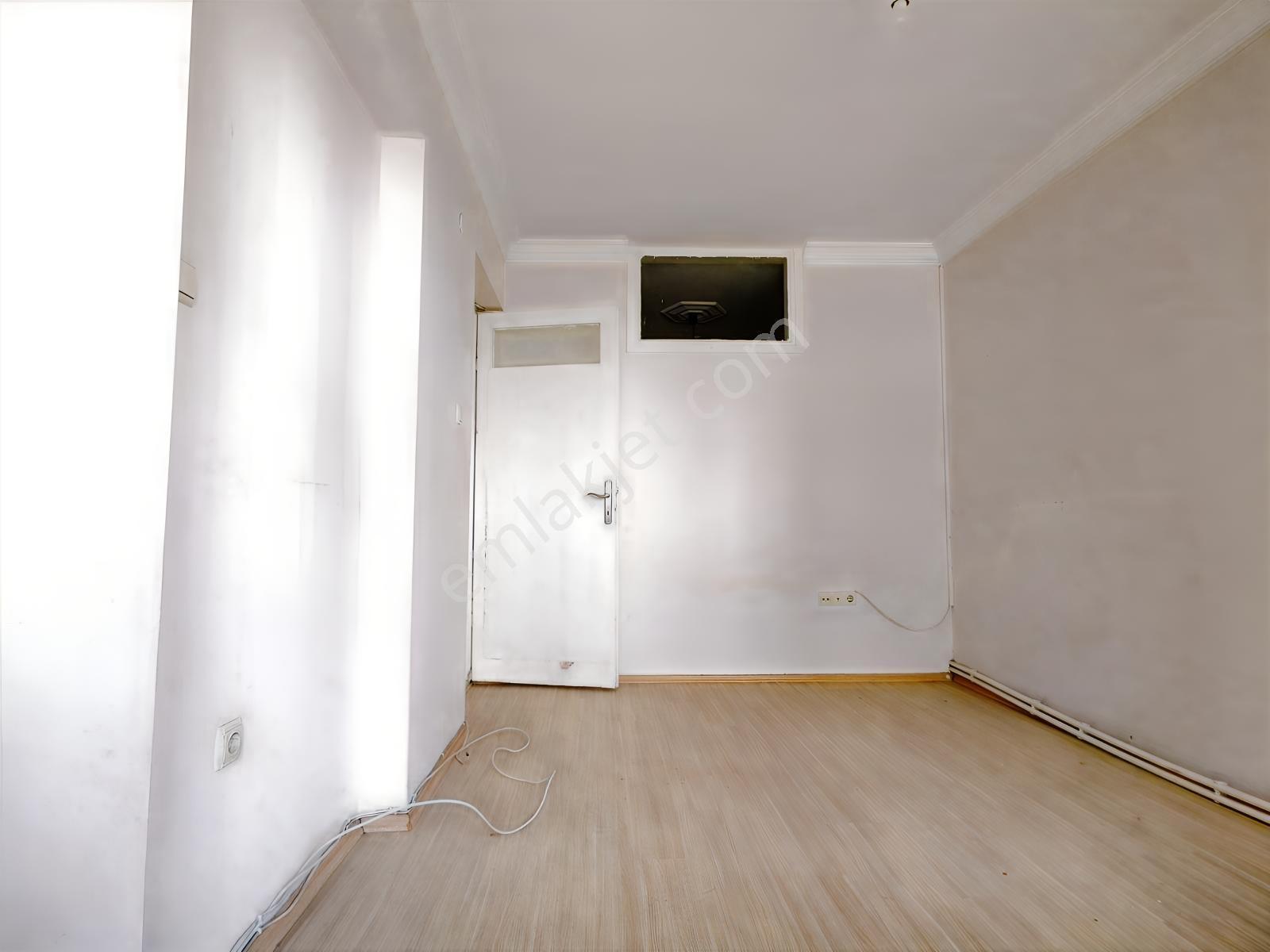 İnönü Caddesi Üzerinde | 130 M² | 3+1 | Satılık Daire — fotoğraf 35