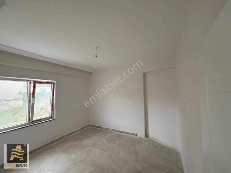 Cebecide Denize Yakın Sıfır 3+1 Bahçeli Dubleks Daire — fotoğraf 25